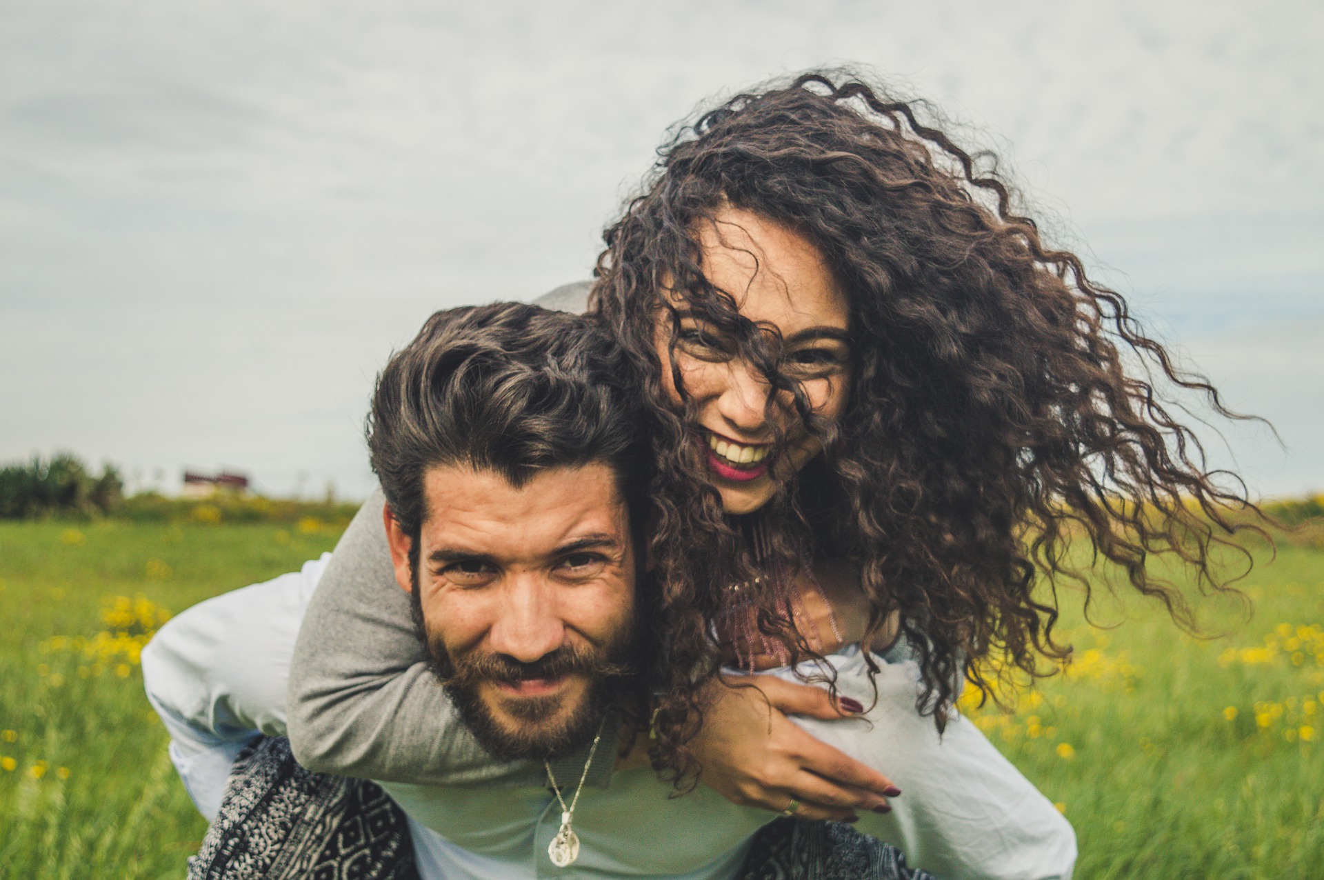Como Se Comporta Un Hombre Capricornio.cuando Le Gusta Una Mujer
